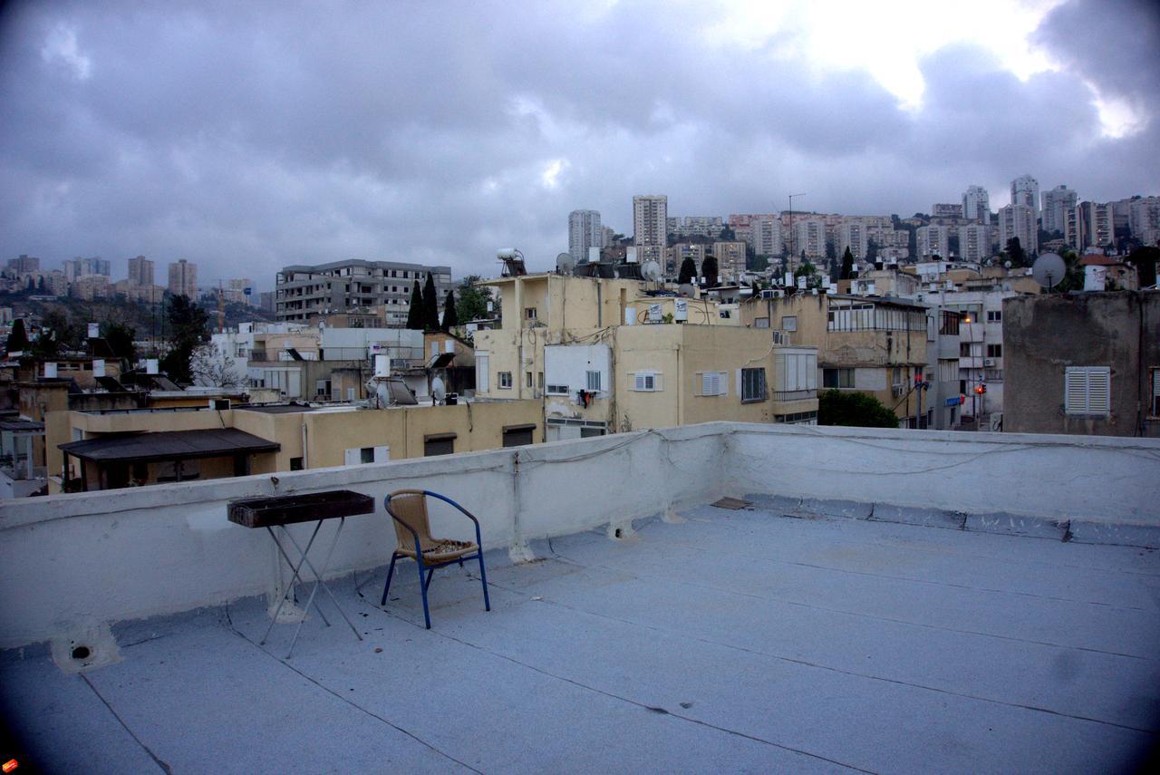 Space Place Haifa Buitenkant foto